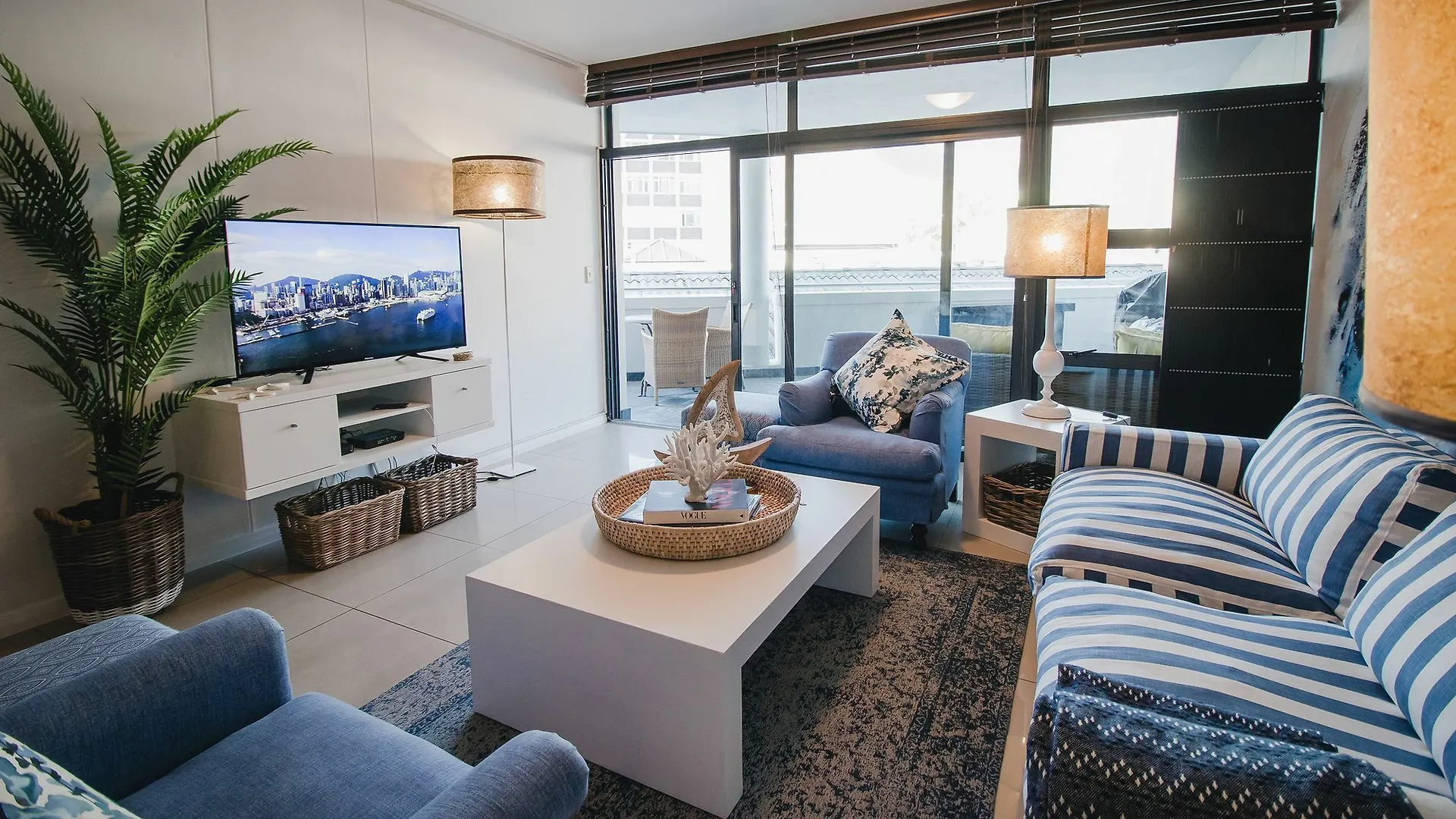 Luxury City Apartment With Mountain Views Cape Town